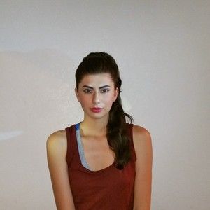 Meet your Posher, Romana